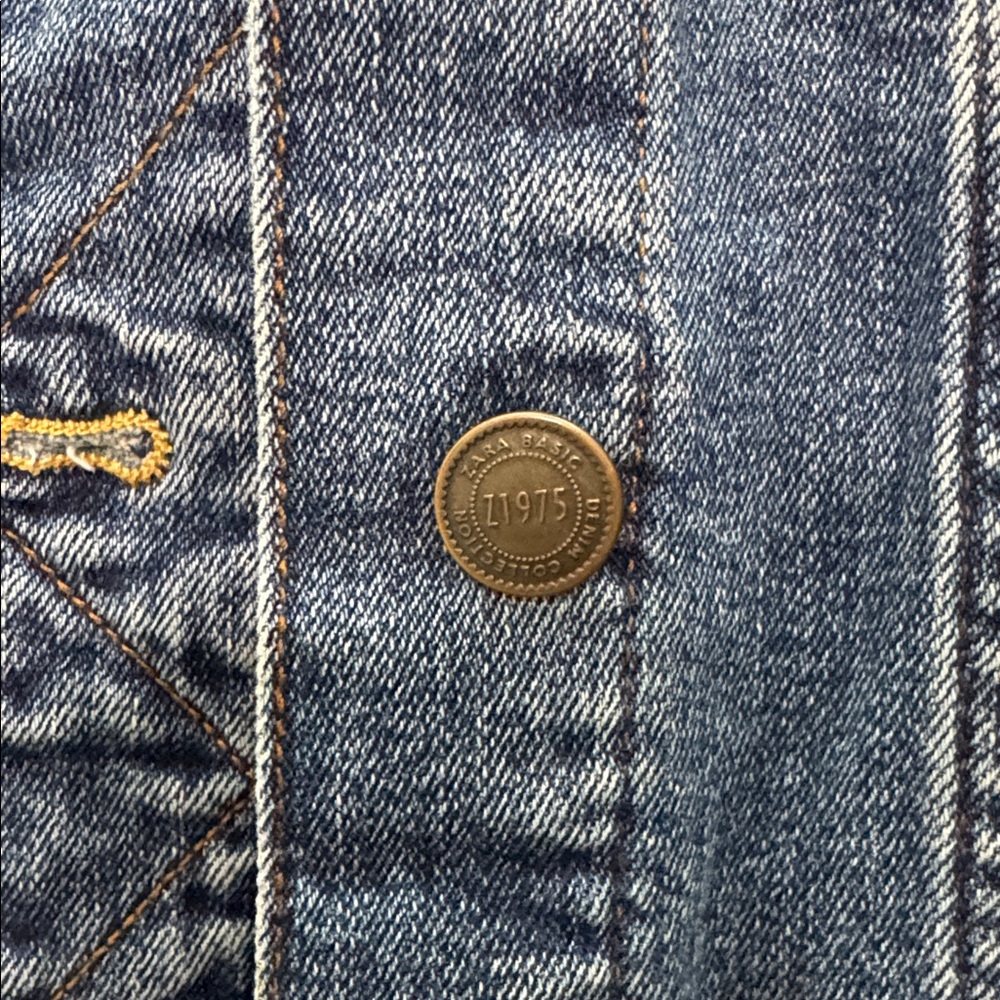 ZARA Distressed Classic Jean Jacket - Picture 7 of 10